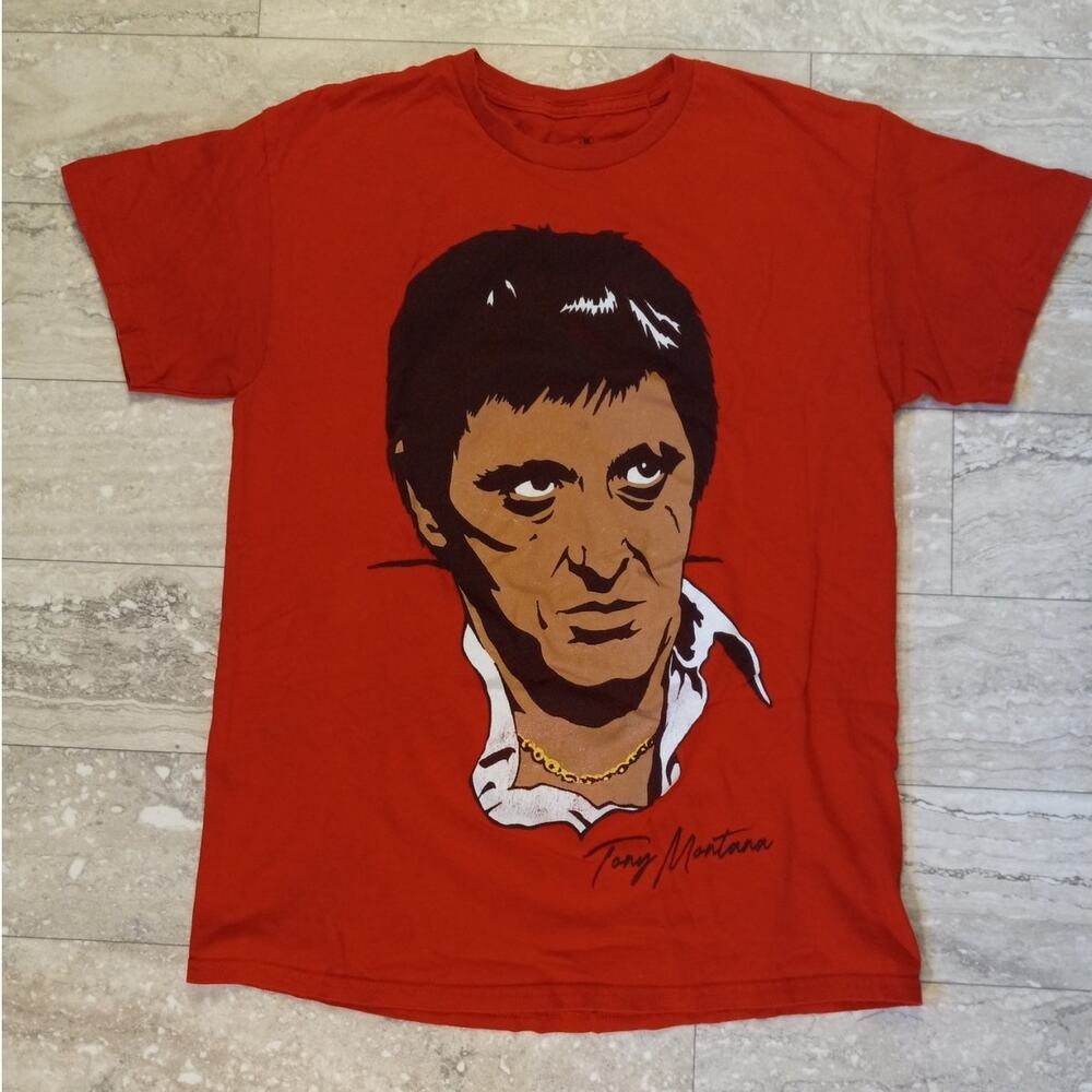Scarface red Tony Montana‎ graphic short sleeve shirt SIZE M